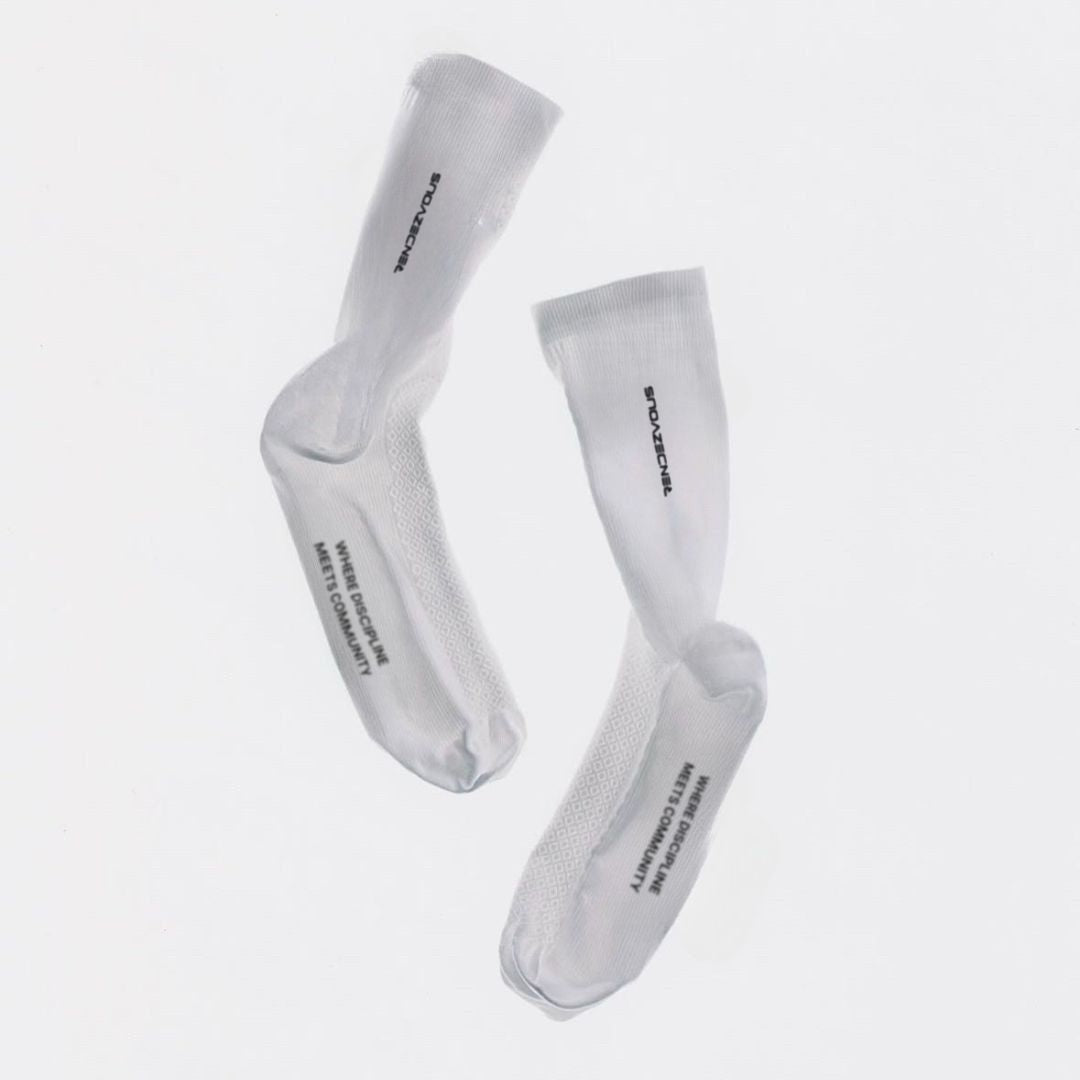 WHITE RUNNING SOCKS
