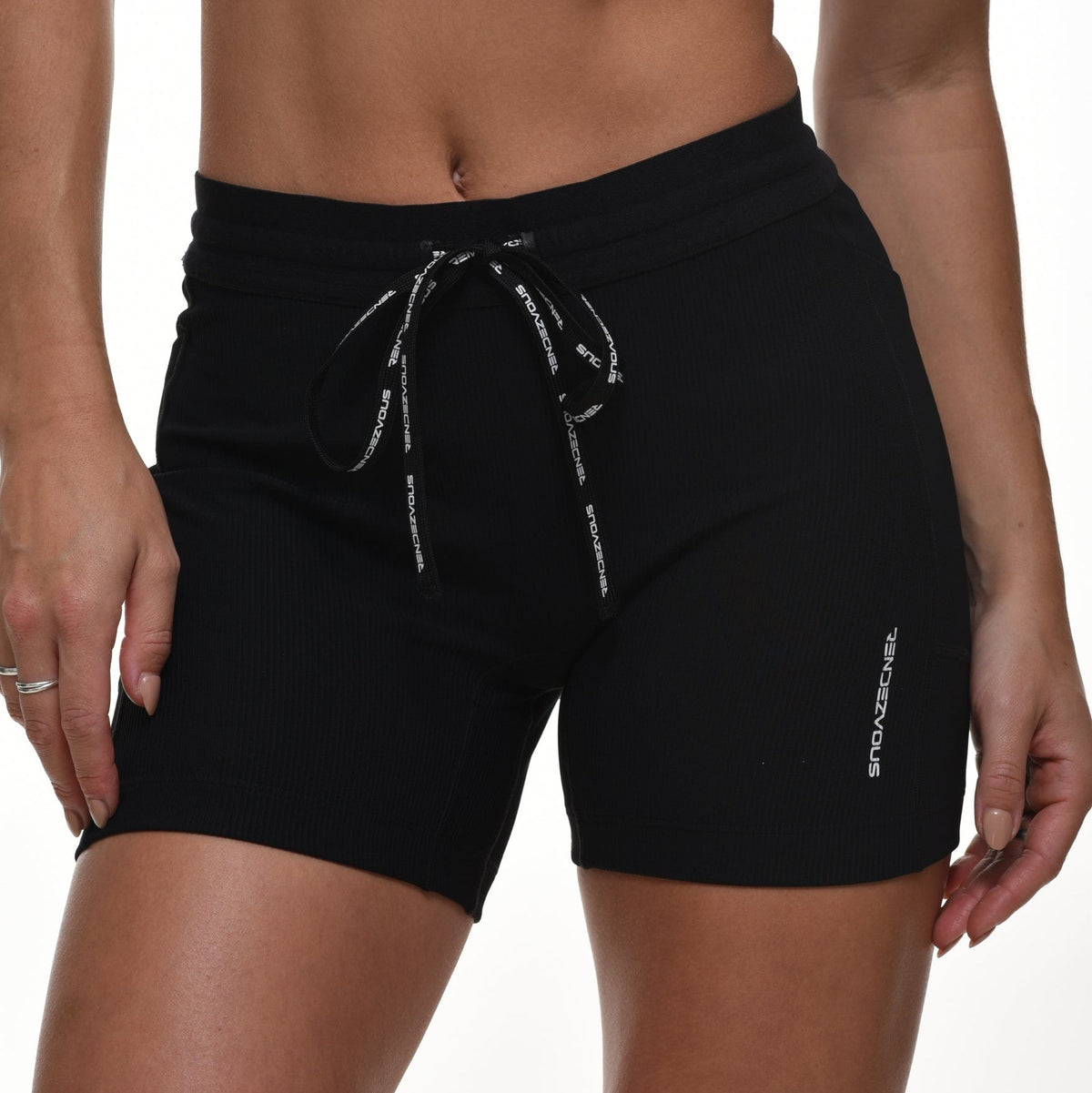 WOMEN'S HALF TIGHTS